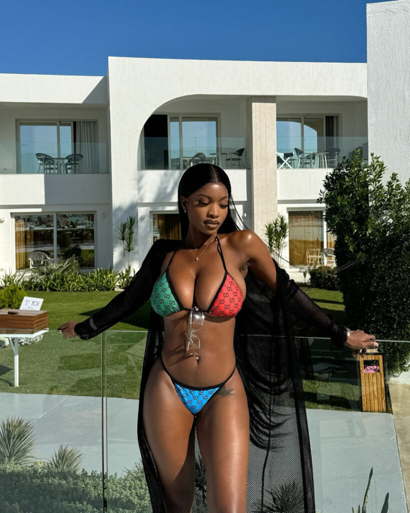 Instagram – Ebony – Natarshabarbie – Nude