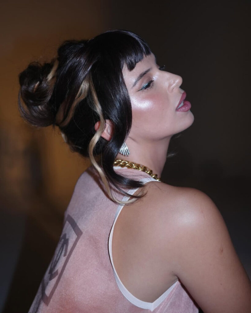 Celeb – Latina – Nathy Peluso – Nude