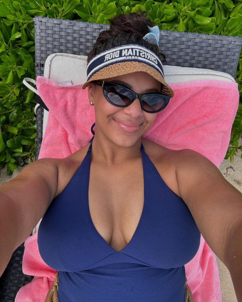 TikTok – Instagram – Ebony – Nia Sioux – Nude