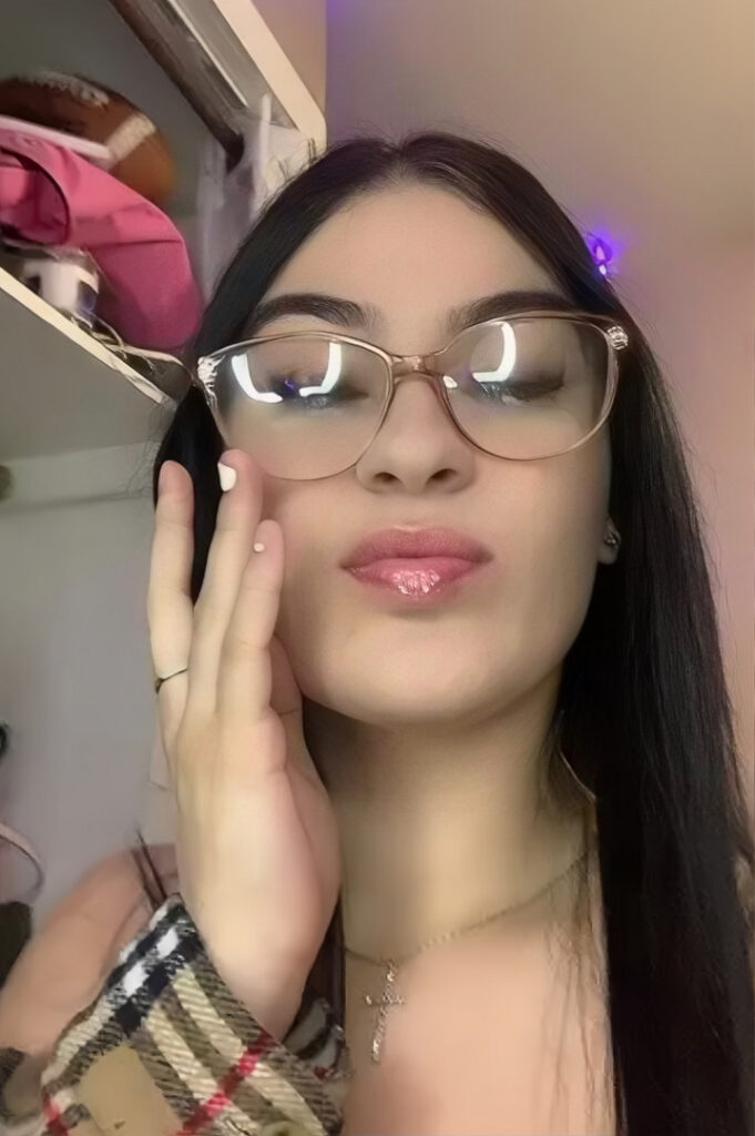 TikTok – Instagram – T H I C C – Nia – Nude Leaks