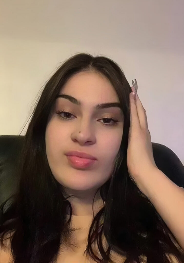 TikTok – Instagram – T H I C C – Nia – Nude Leaks