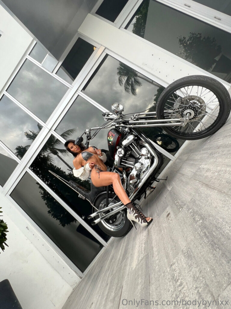 OnlyFans – Nicole Amato – Bodybynixx – Nude