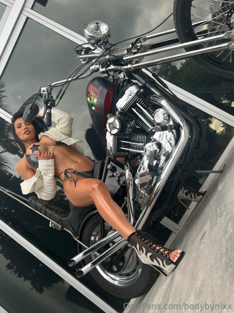 OnlyFans – Nicole Amato – Bodybynixx – Nude