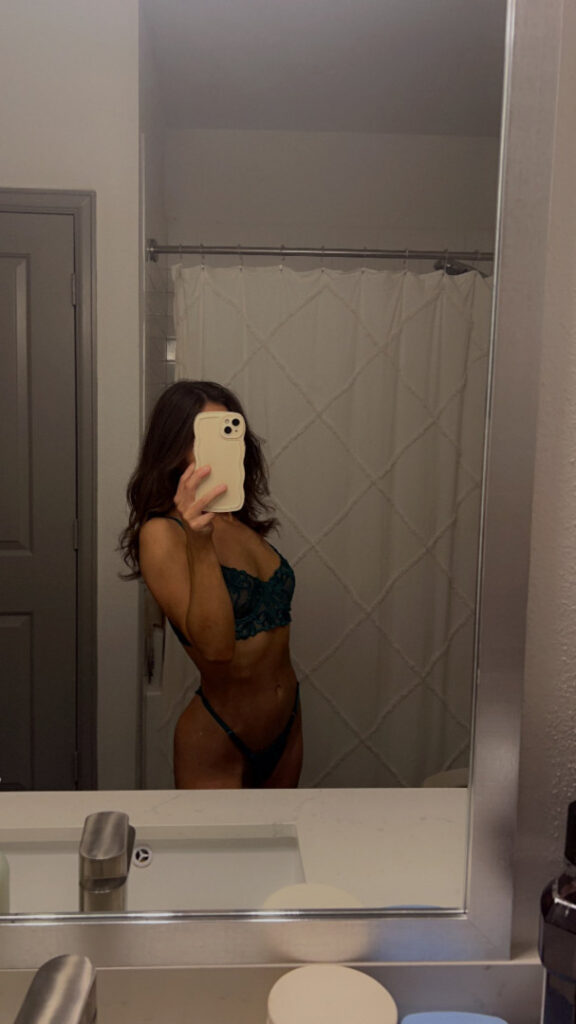 OnlyFans – Nikki_444 – Nude