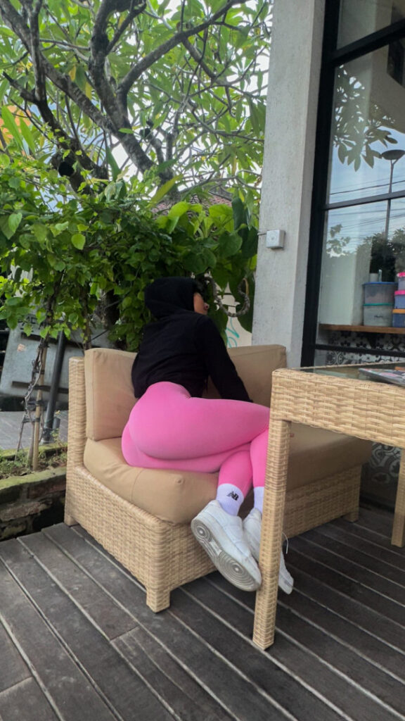 Okyyoliviaa/Ceboloky/Oky Olivia – Nude