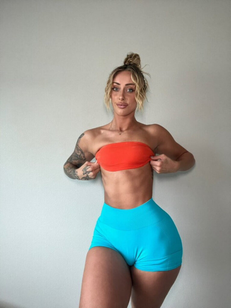 OnlyFans – Oliviakayemyers | kaye2828 – Nude