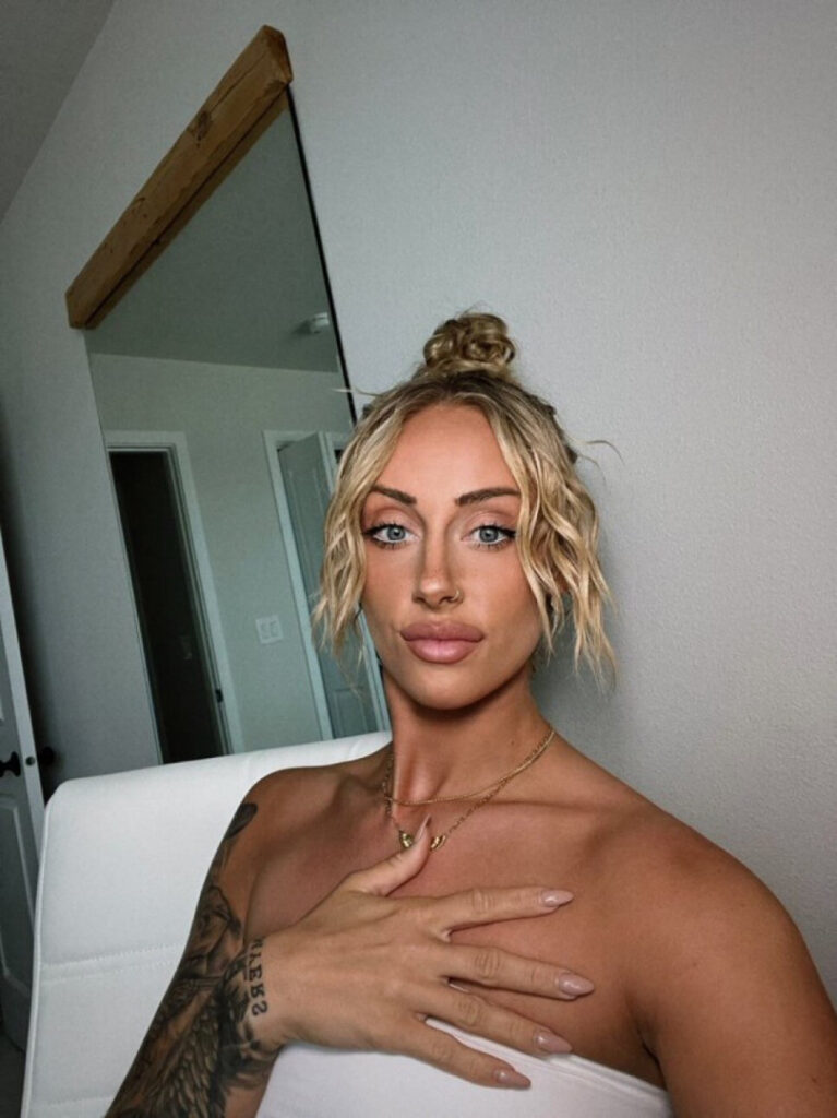 OnlyFans – Oliviakayemyers | kaye2828 – Nude