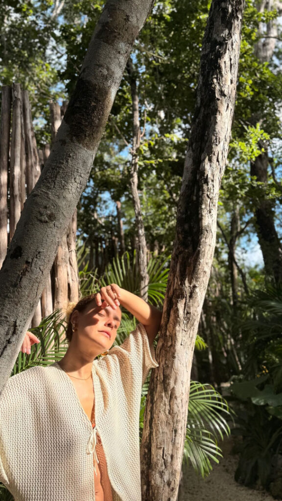 Brazil – Celeb – Paloma Bernardi – Nude Leaks