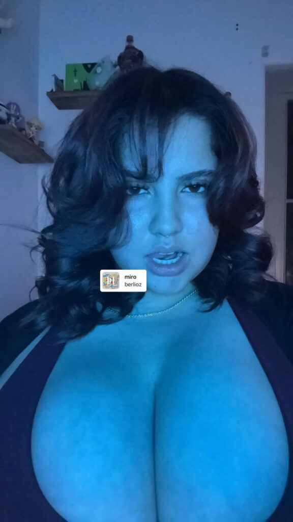 TikTok – Instagram – Latina – papasqrt – Nude Leaks