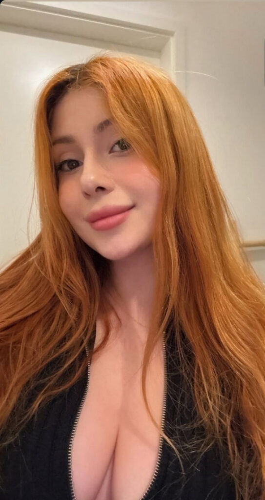 Instagram – paulaeal – Nude