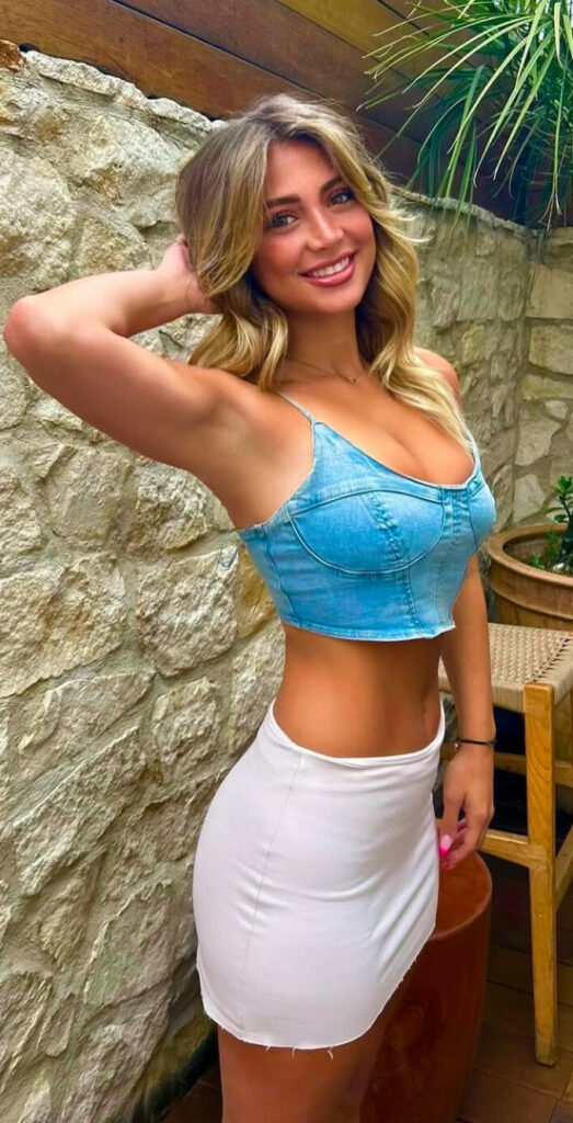 Instagram – Payton Turbow – Nude