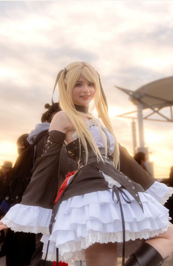 Instagram – PeachMilky – Nude