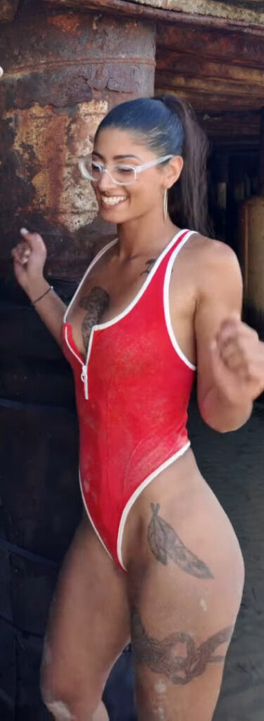 Instagram – Cosplay – Petite – Phenom Fatal – Nude