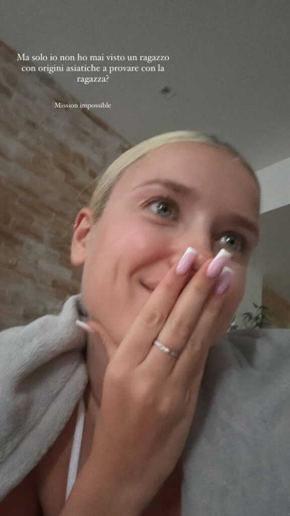 Instagram – Polina Malinovskaya – Nude