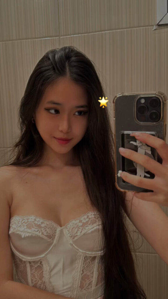 Brazil – Youtube – Priscila Ju – Nude Leaks