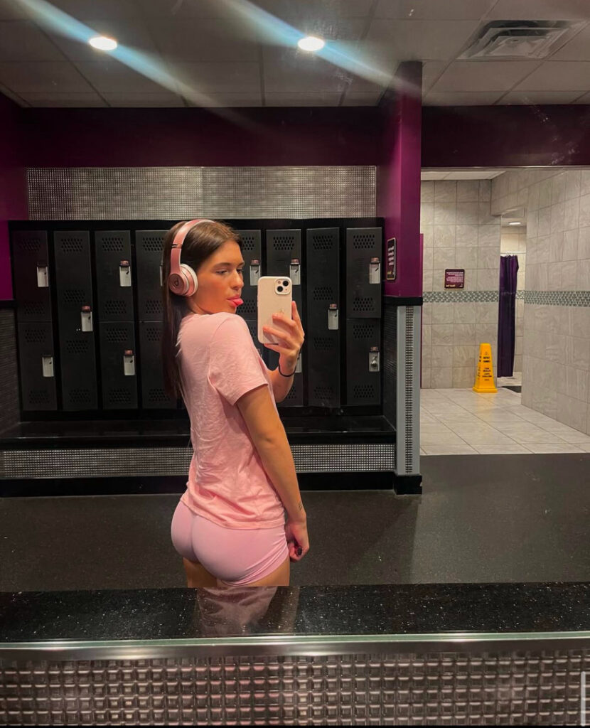 OnlyFans – TikTok – Instagram – Raegan Owens / Raegsss – Nude