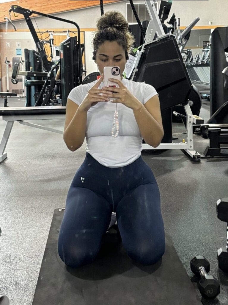 Raina Morris – Nude Leaks