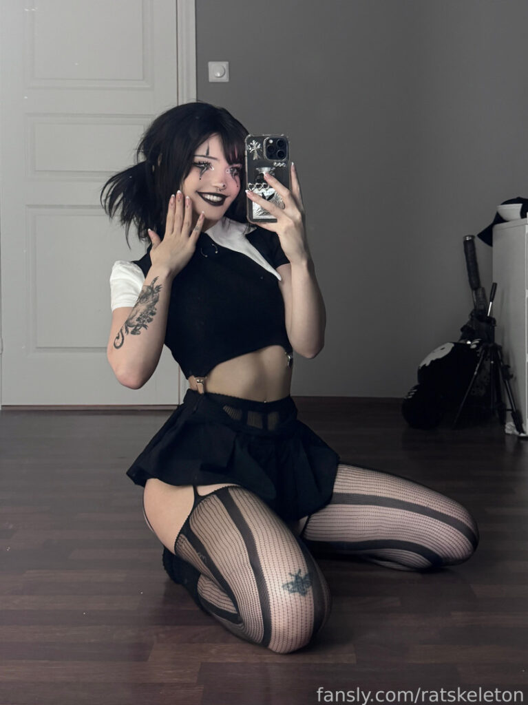 OnlyFans – Fansly – Ratskeleton – Nude