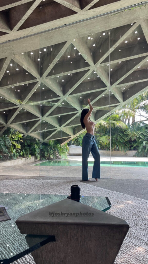 Instagram – Renee Murden – Nude