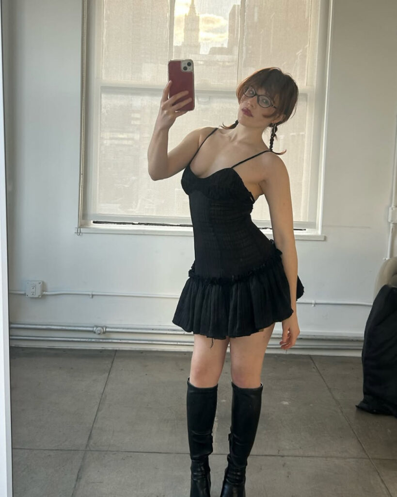 Instagram – Petite – Teen – Riley Rodriguez rileyrodriguezz – Nude