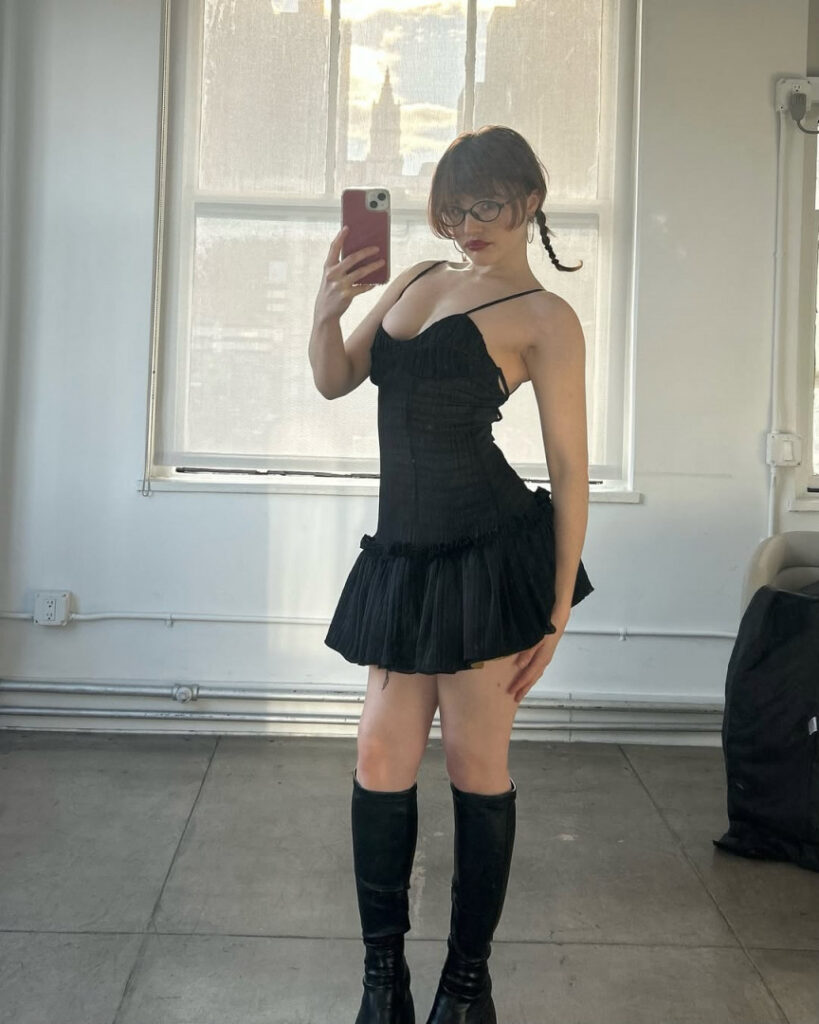 Instagram – Petite – Teen – Riley Rodriguez rileyrodriguezz – Nude