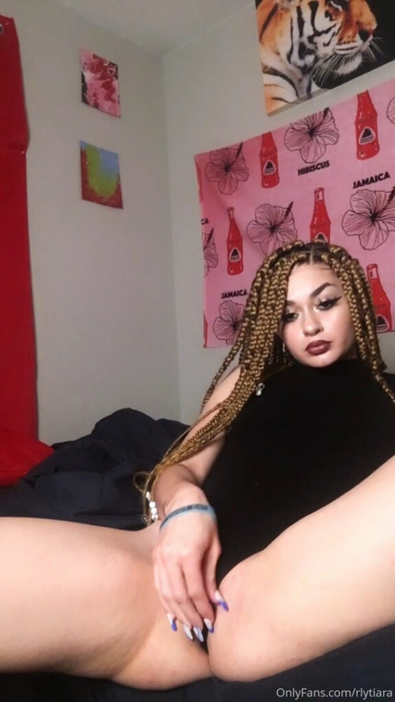 OnlyFans – Rlytiara, rlyindica – Nude Leaks