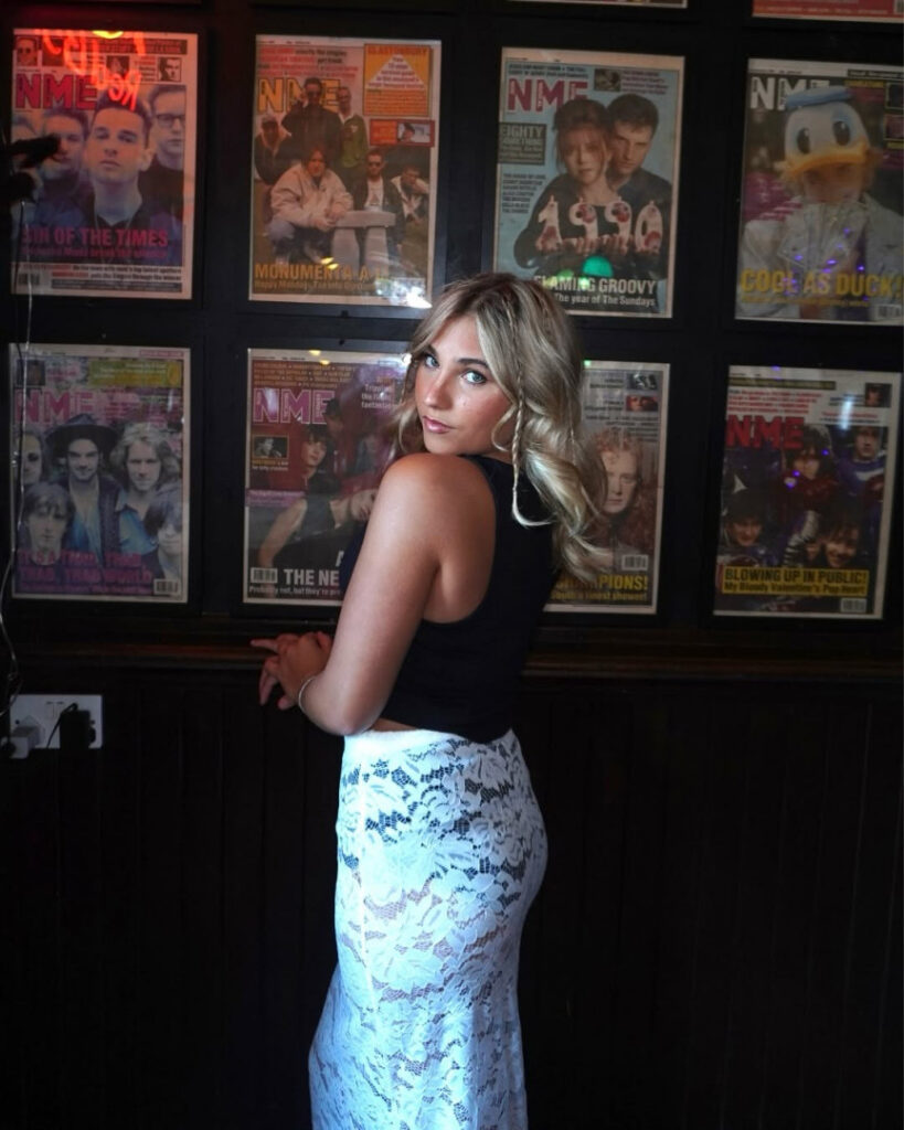 Youtube – TikTok – Teen – Rosie McClelland – Nude