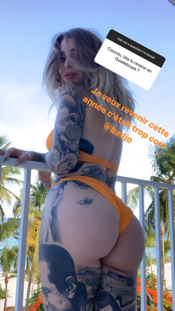 OnlyFans – T H I C C – Sabrina Sawyers – Nude Leaks