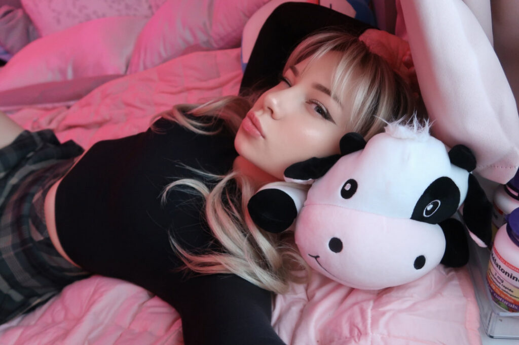 Twitch – TikTok – Cosplay – Sagemommy / Jessick / sagemommy69 / sagemommysucks – Nude