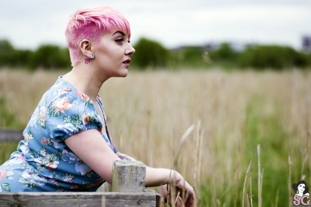 Sammiii Suicide – Nude