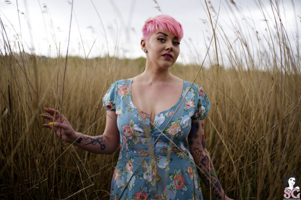 Sammiii Suicide – Nude