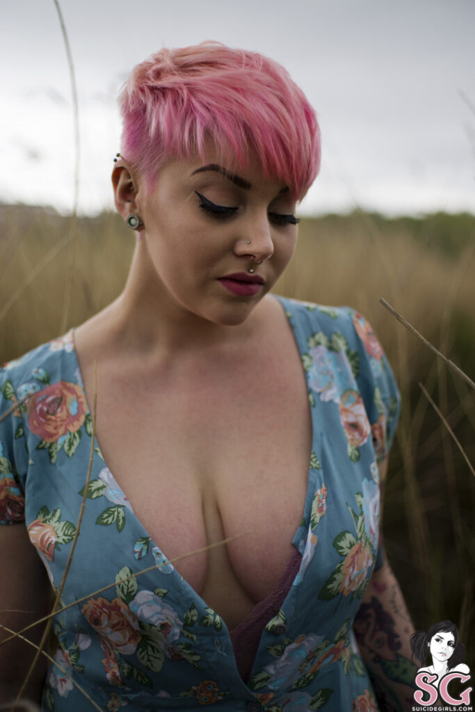 Sammiii Suicide – Nude