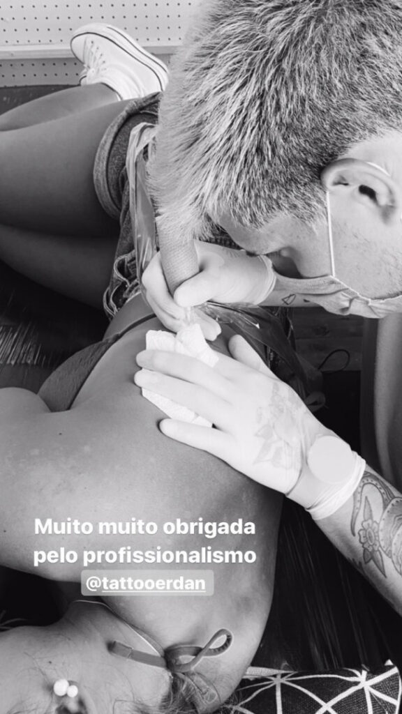 Instagram – Sara Liso (saraaaliso) – Nude