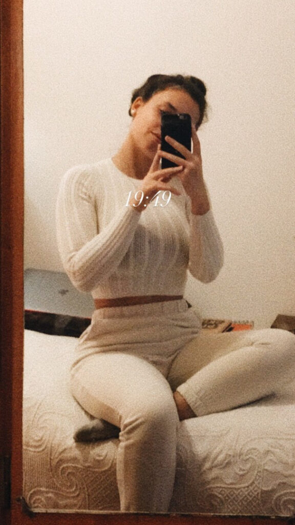 Instagram – Sara Liso (saraaaliso) – Nude