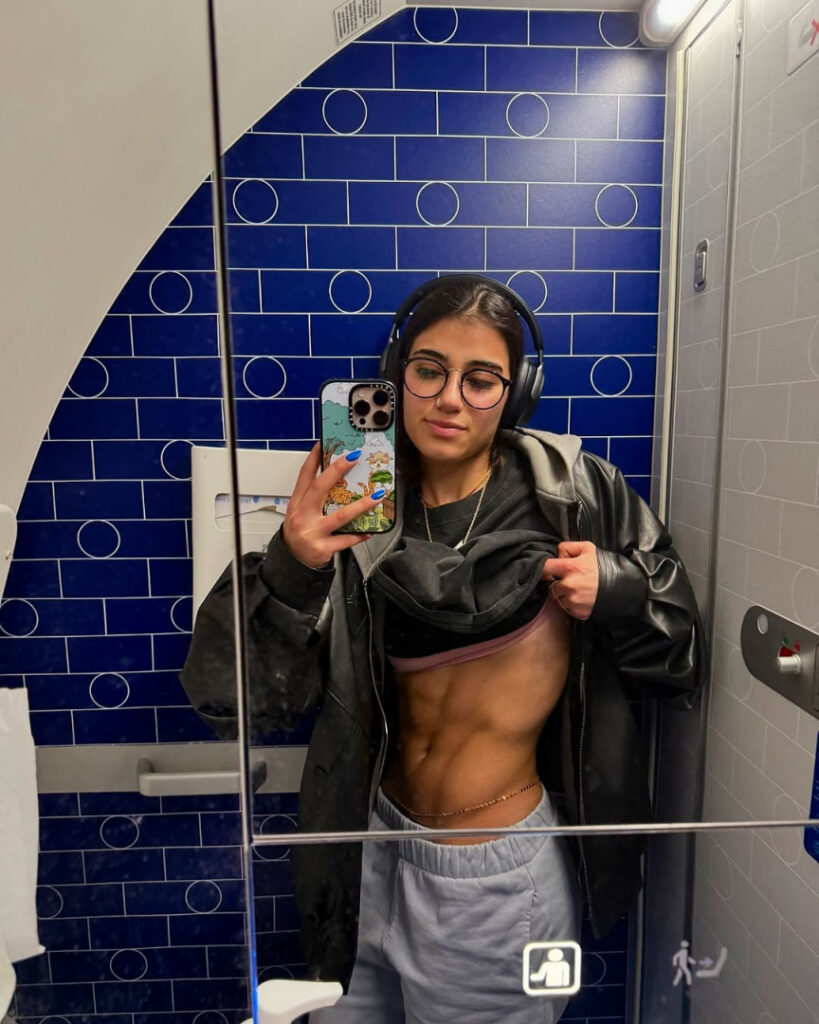 Fake – AI – Sara Saffari – Nude Leaks