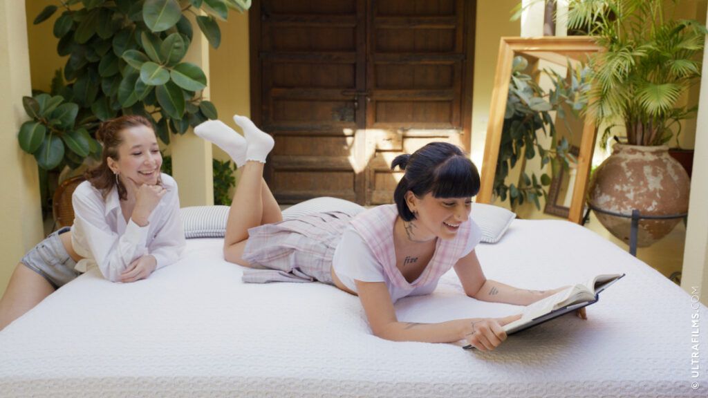 XXX – Sarah Heizel – Nude