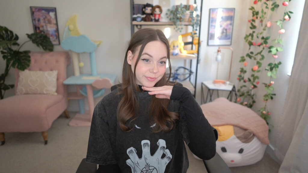 Twitch – SarahKey – Nude