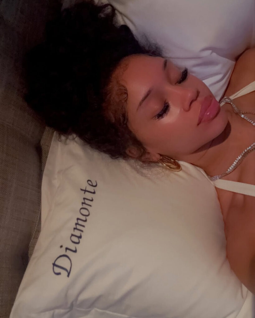 Celeb – Ebony – Asian – Saweetie – Nude