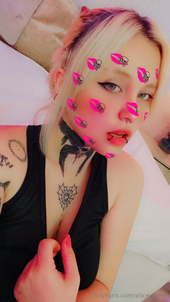 OnlyFans – Cam Girls – Latina – Selunyx / Selunyx_Cos / Selunyx7 – Nude