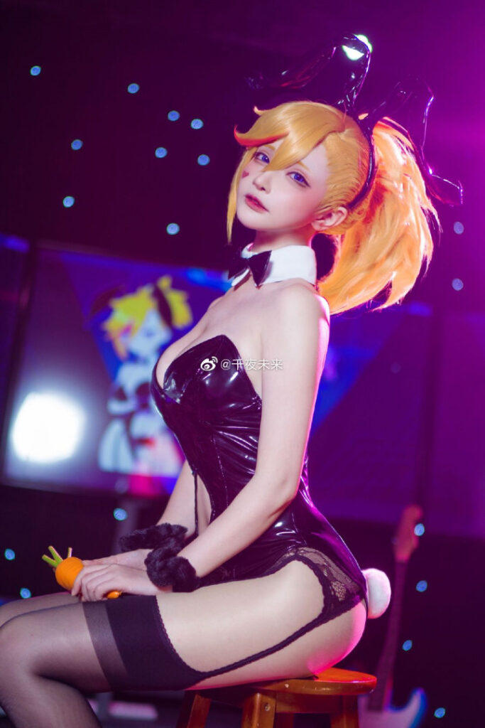 Instagram – Asian – SenyaMiku – Nude