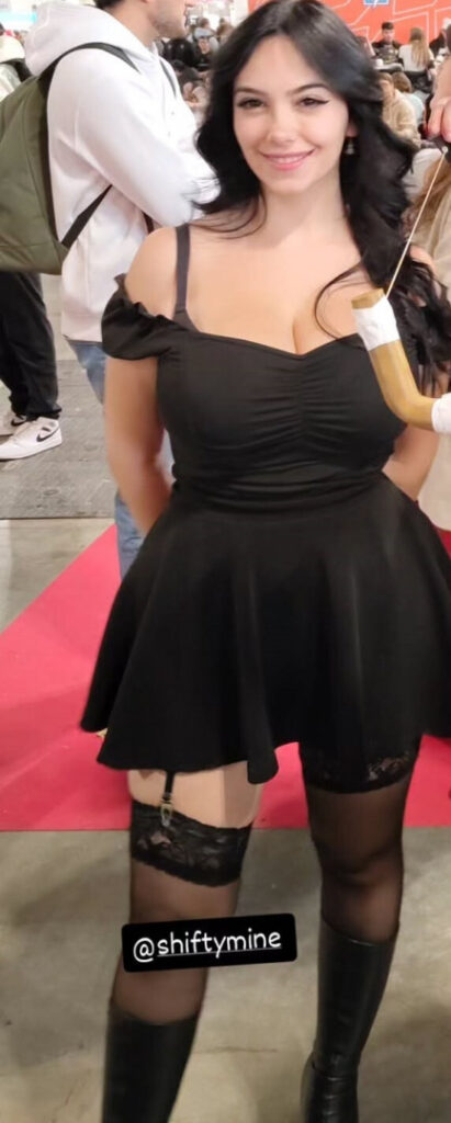 Twitch – T H I C C – Shiftymine – Nude