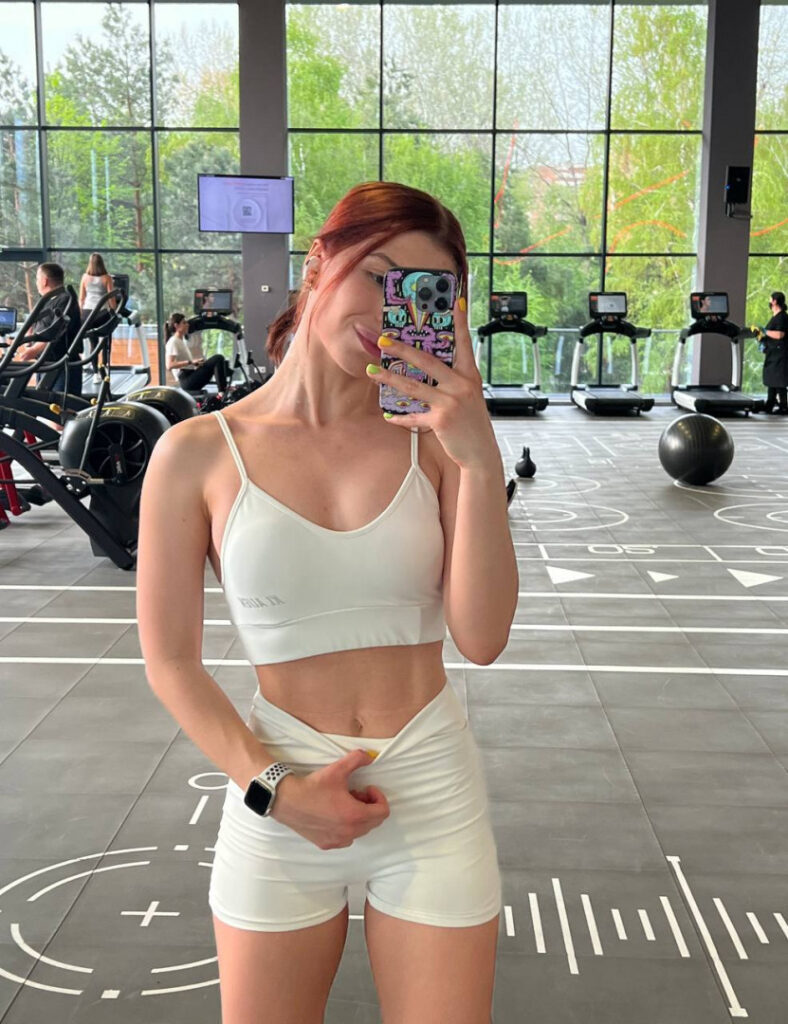 Twitch – shulyyyyyy – Nude Leaks