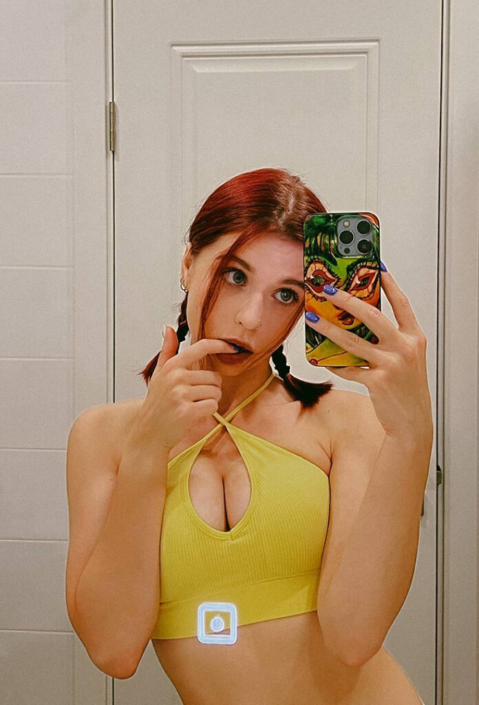 Twitch – shulyyyyyy – Nude Leaks