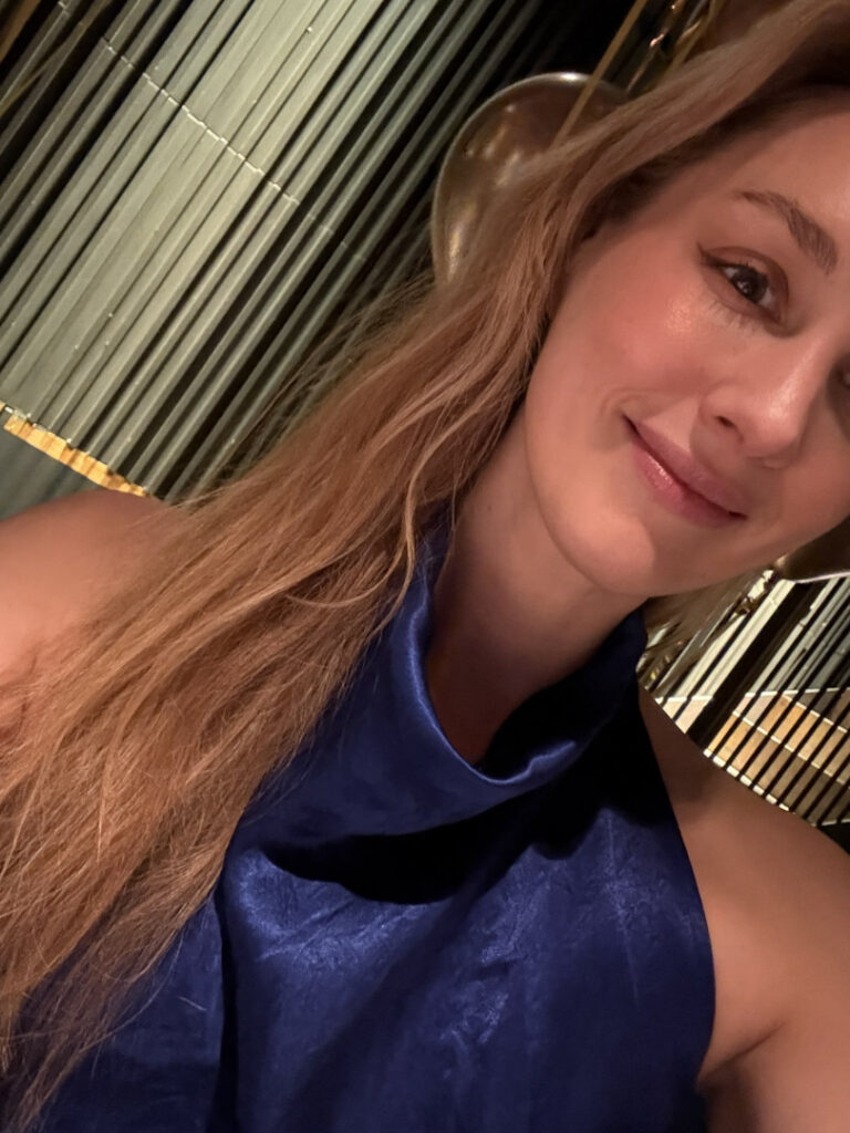 Instagram – Sjokz – Nude