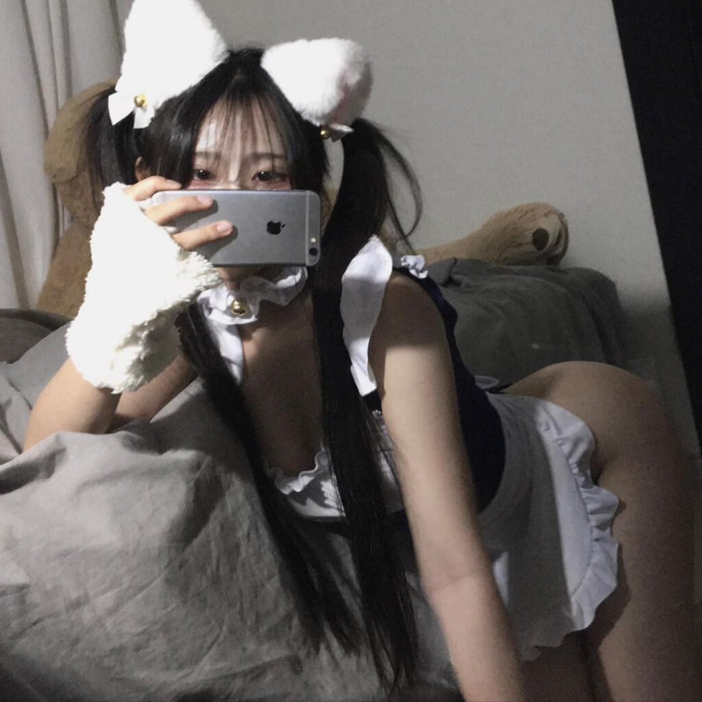 Instagram – sjxltlx_ – Nude