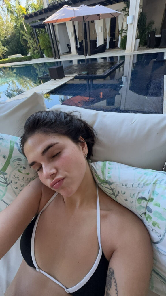 TikTok – Skillsawww / skilahblue – Nude