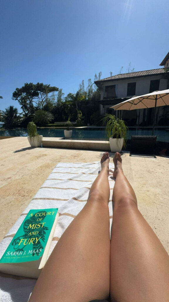 TikTok – Skillsawww / skilahblue – Nude