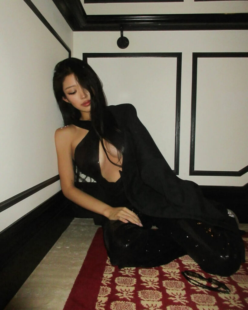 TikTok – Instagram – Asian – Skyelar Chase / skyelarchase – Nude Leaks