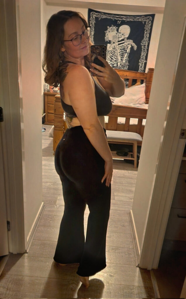 ⠀X⠀ – Slipperygoblin – Nude Leaks