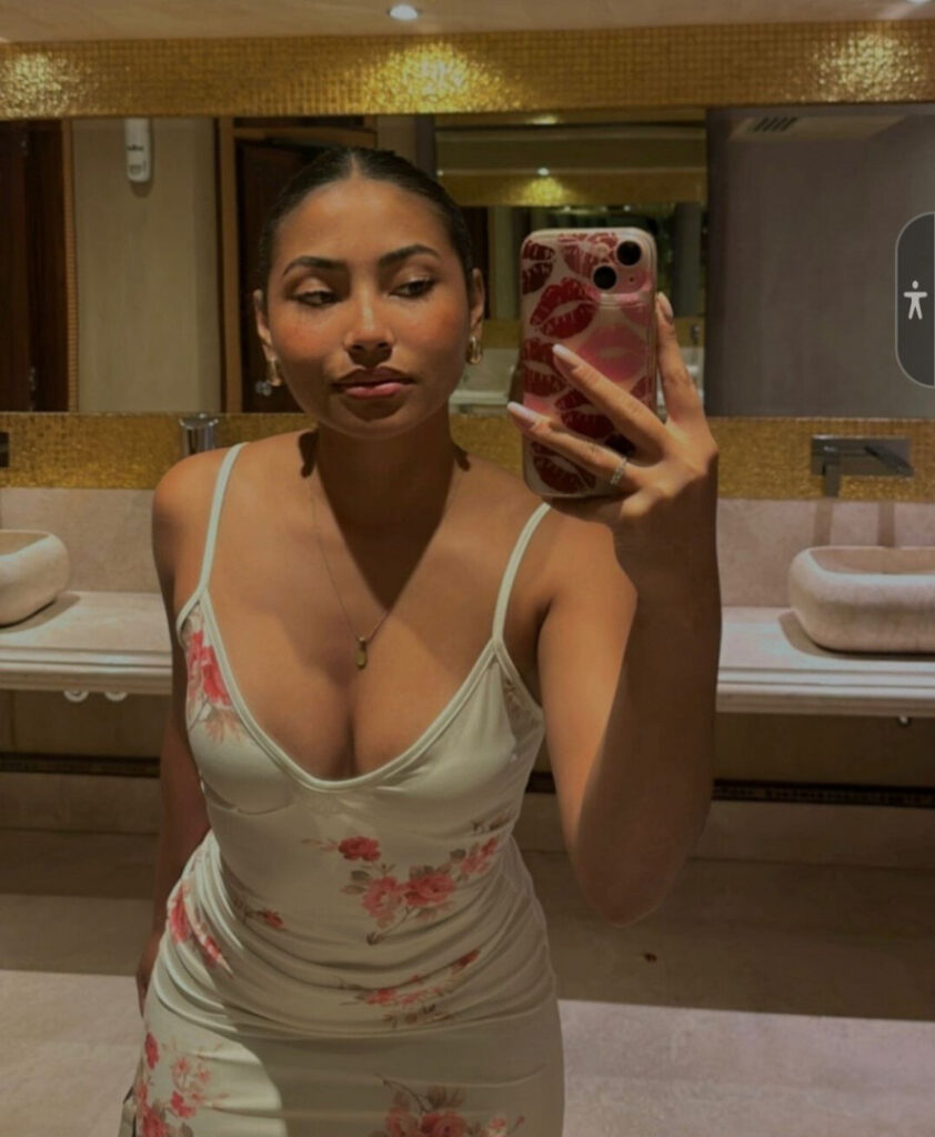 OnlyFans – Latina – Sofía  Camiyosoy – Nude Leaks